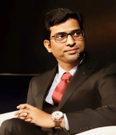 विनोद मेस्त्री